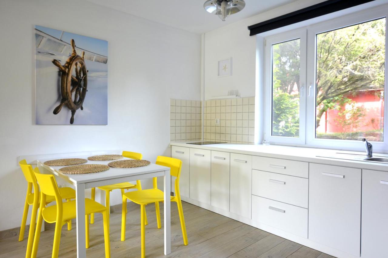 Babie Lato Lägenhet Łazy Exteriör bild